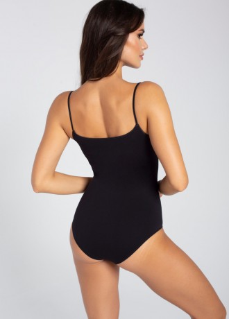 Дамско боди тип потник в черно Дамско боди тип потник в черно