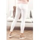 Дамски накъсани дънки в бял цвят 2596, FASARDI, Панталони - Modavel.com