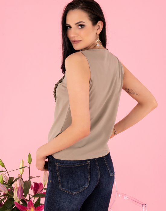Дамска блуза без ръкави цвят мока Nenaria, Merribel, Блузи / Топове - Modavel.com