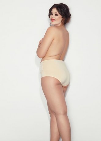 Моделиращи макси бикини в бежово Ala